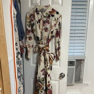 Floral Tie-Waist Long Sleeve Maxi Dress - Cream Floral